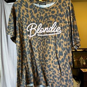 Blondie Leopard Print Short Sleeve Tee - Brown/Black